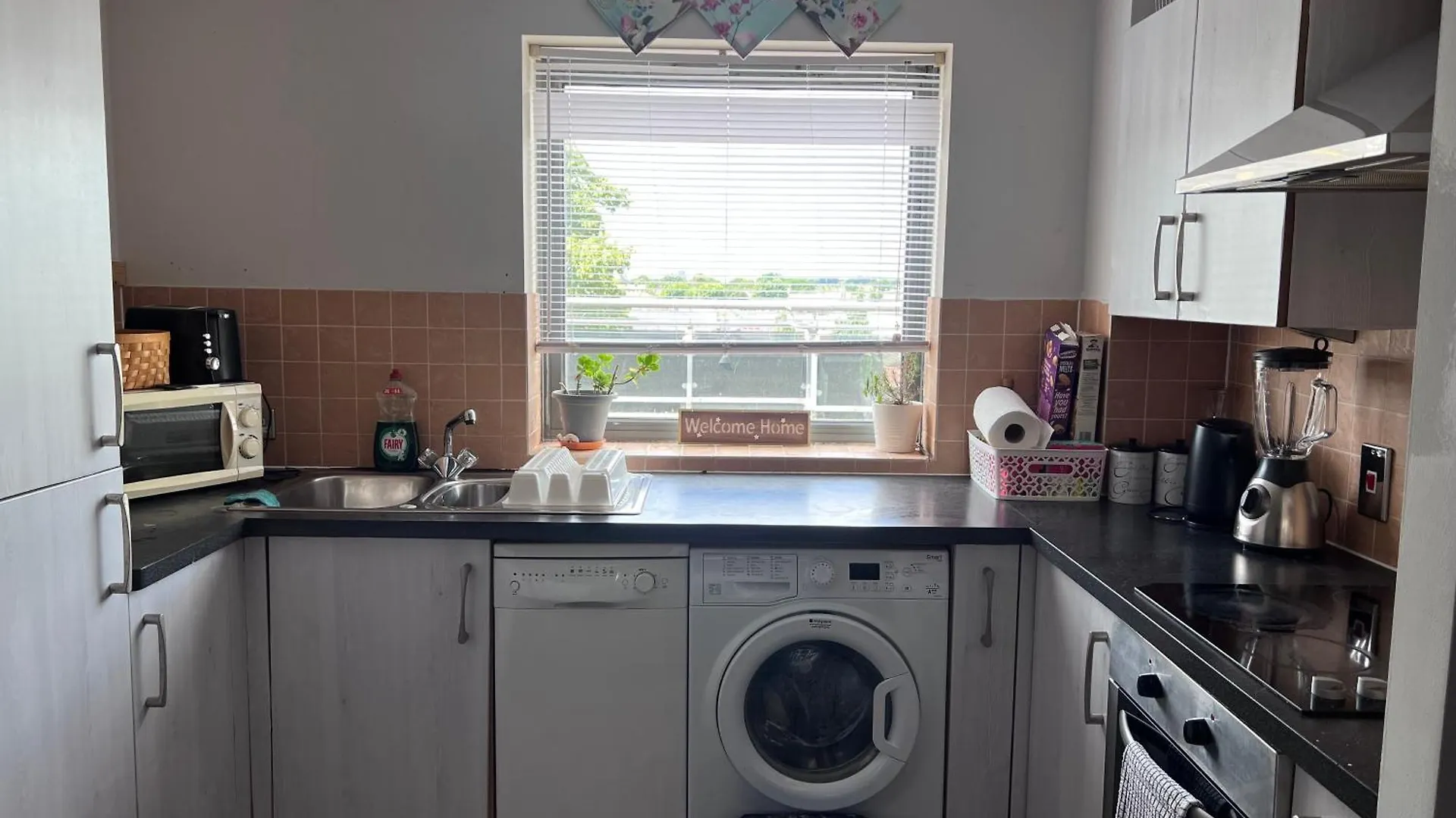 Homestay Lovely En-Suite Double Room London